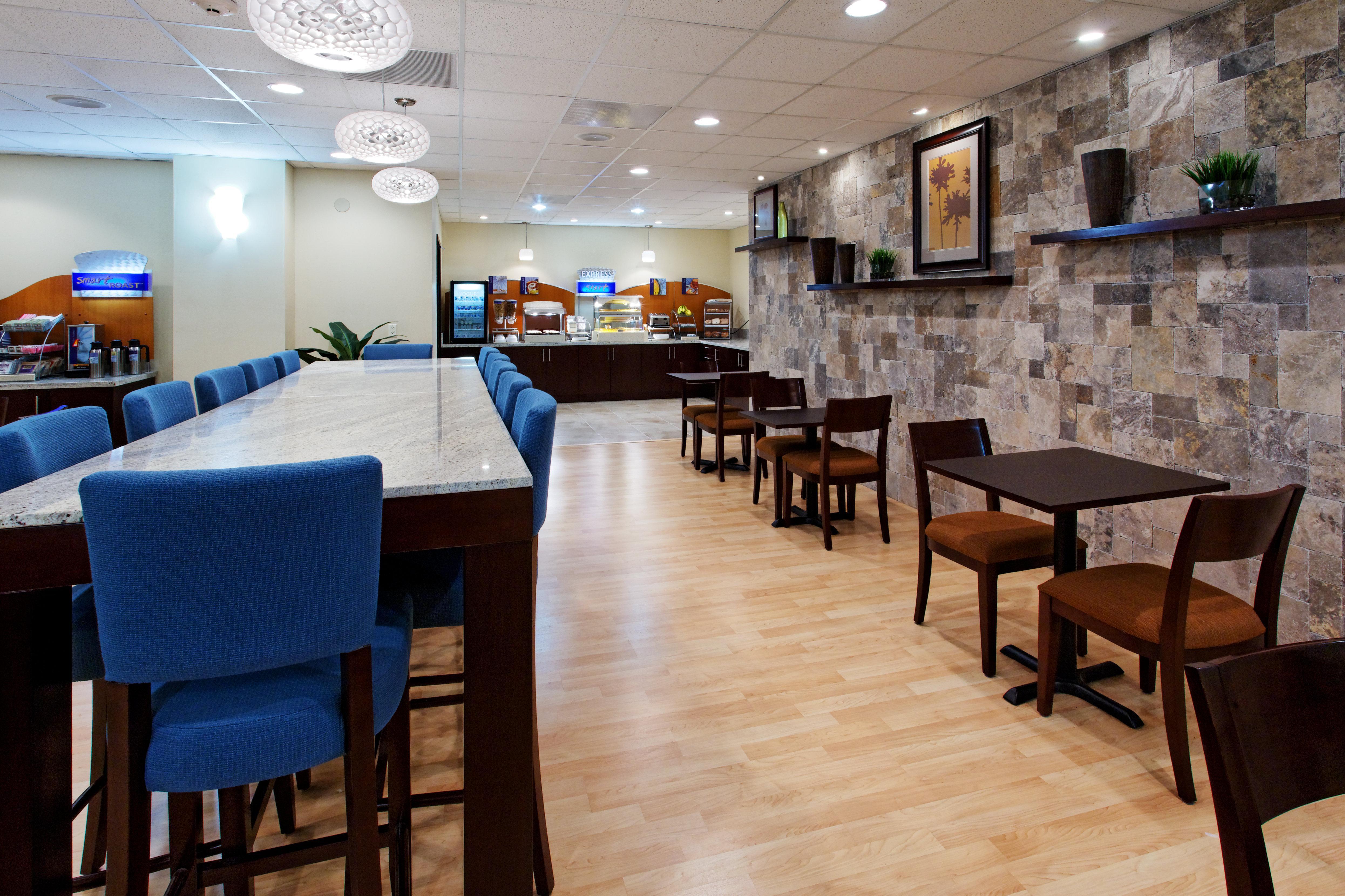 Holiday Inn Express Benicia By Ihg Екстер'єр фото