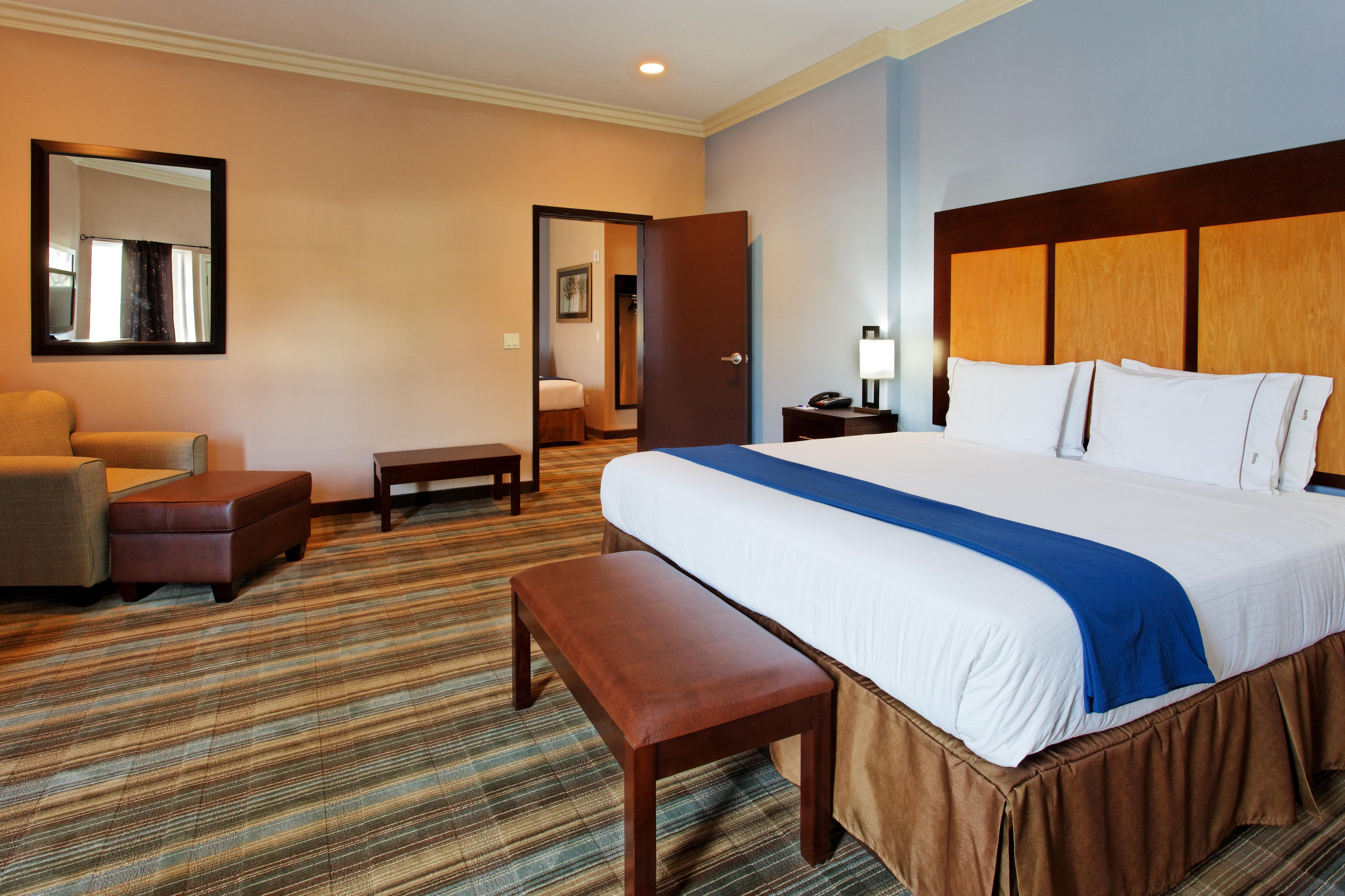Holiday Inn Express Benicia By Ihg Номер фото