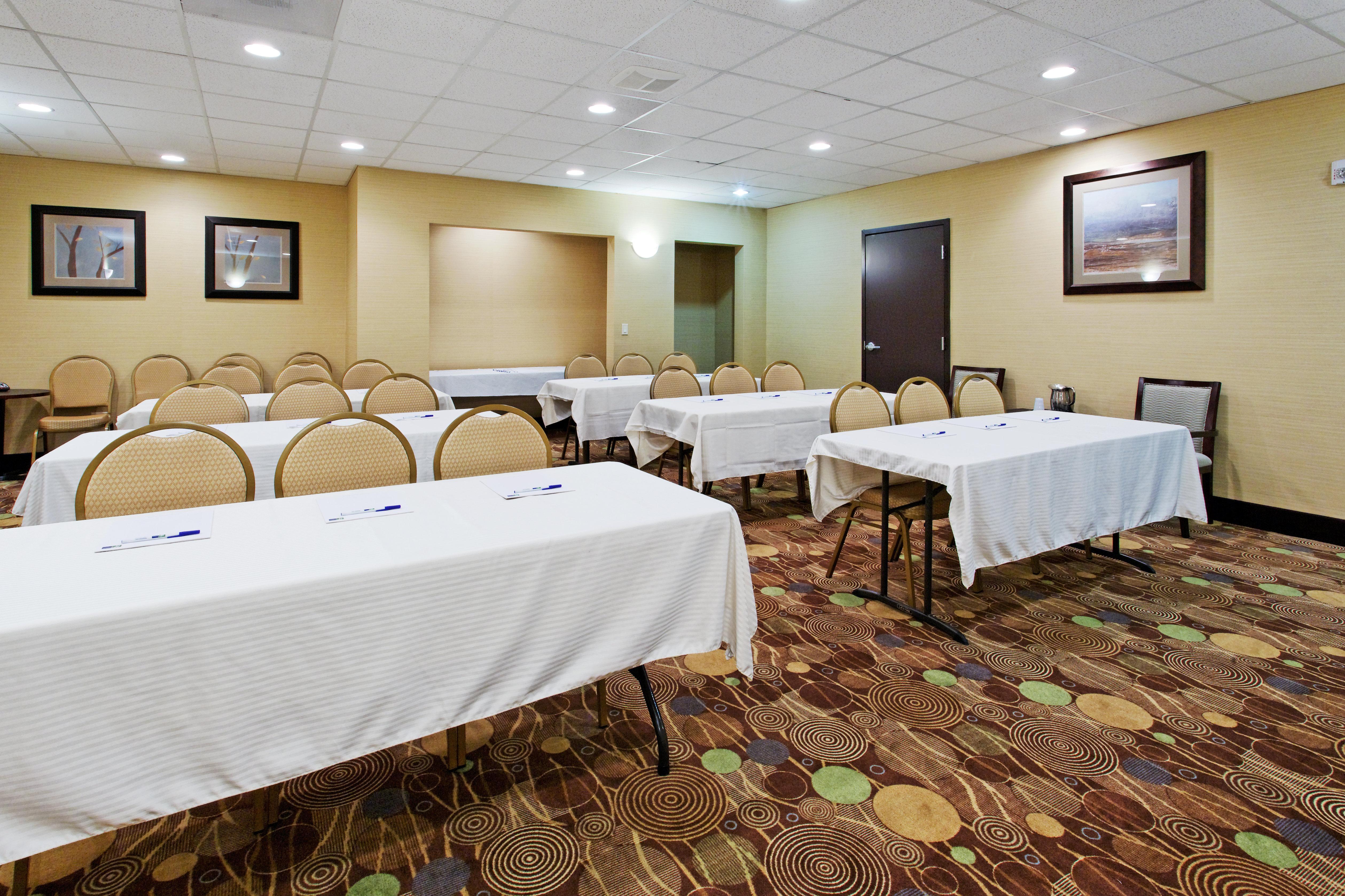 Holiday Inn Express Benicia By Ihg Екстер'єр фото