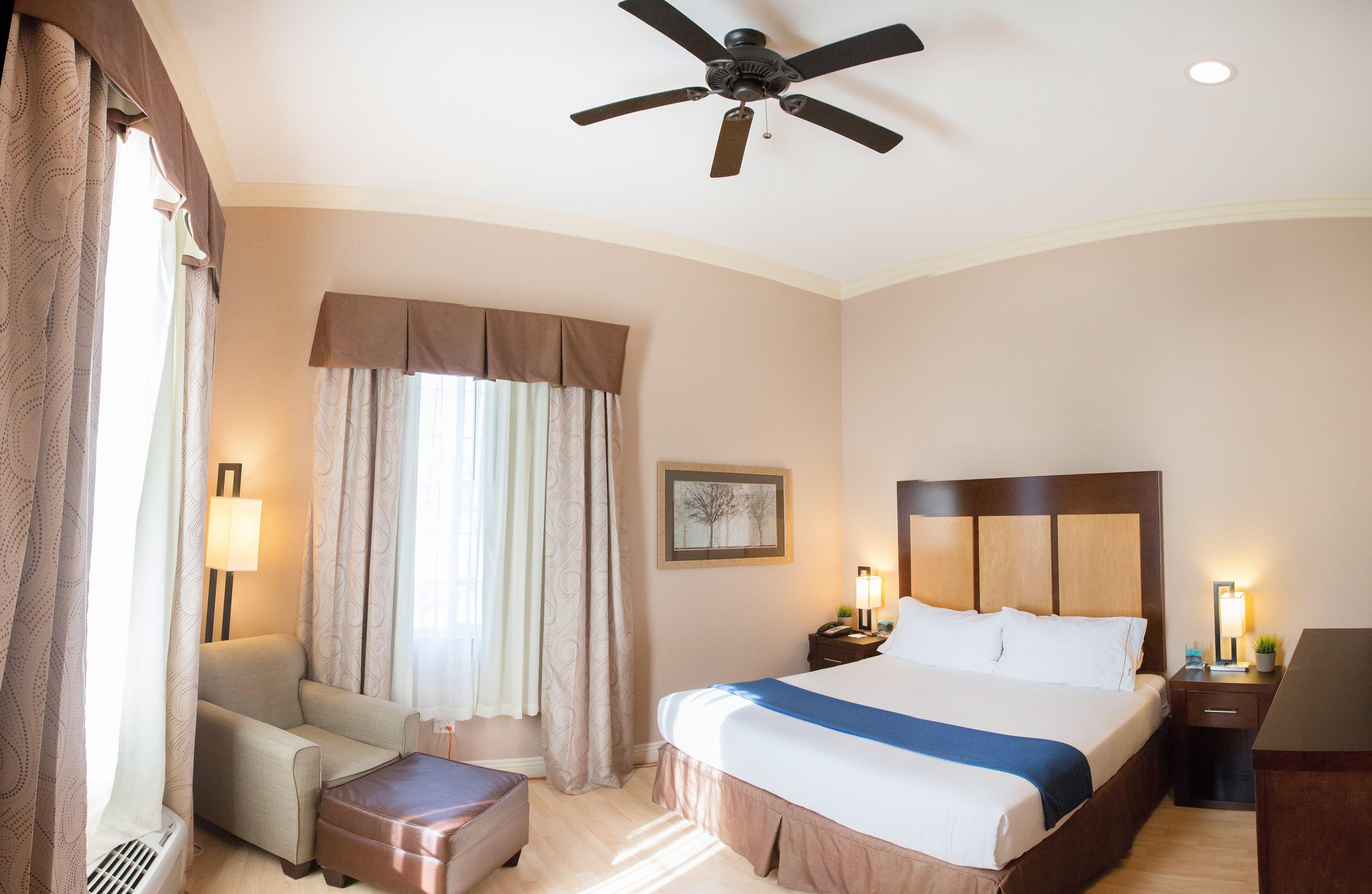 Holiday Inn Express Benicia By Ihg Екстер'єр фото