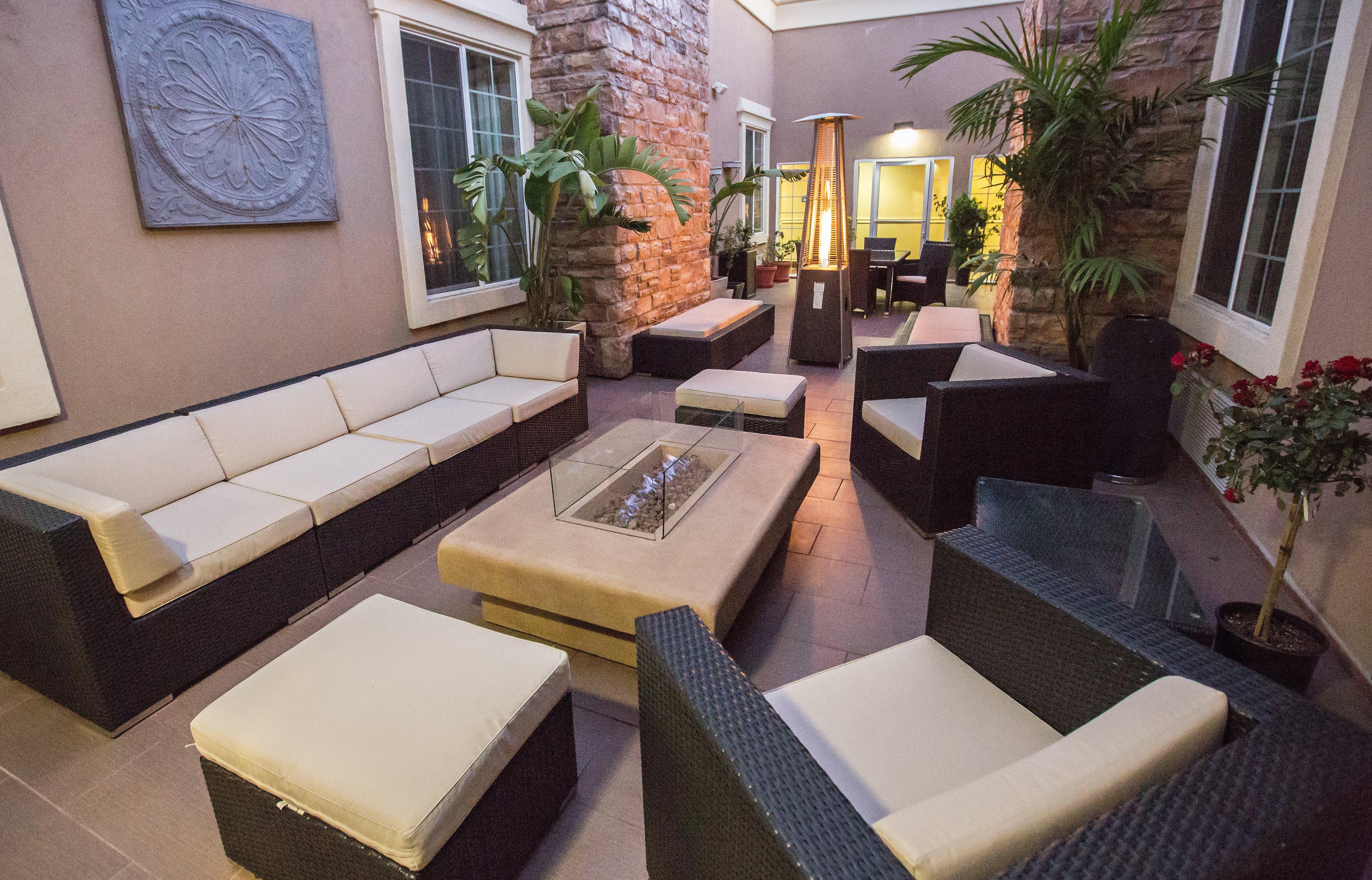 Holiday Inn Express Benicia By Ihg Екстер'єр фото